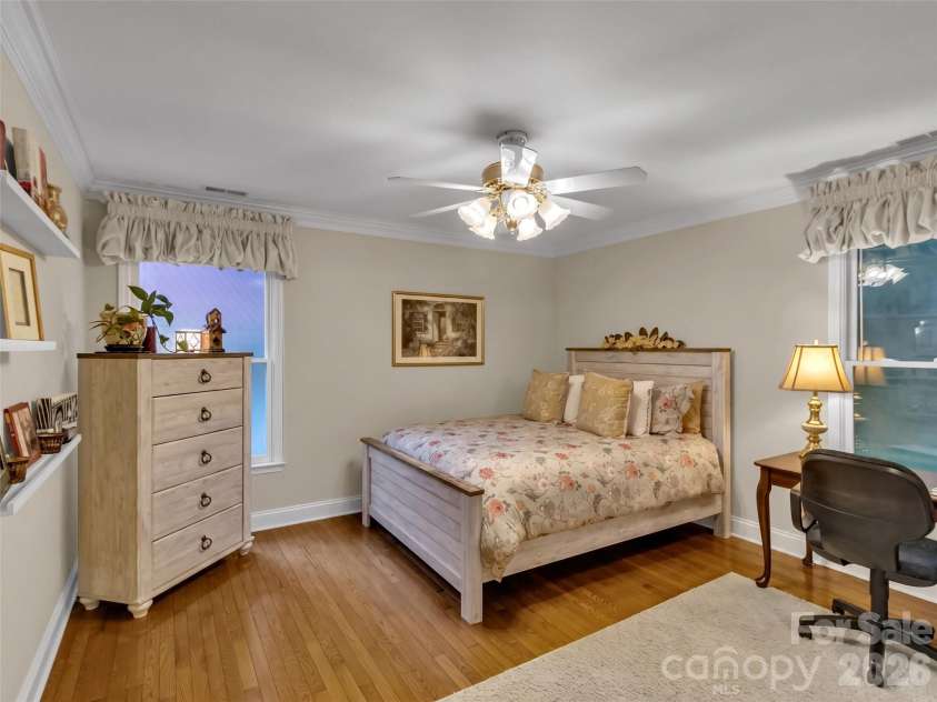 391 Grand Vista Drive, Sylva, NC 28779.  MLS# CAR4420900, YatesRealty ID 50190. 