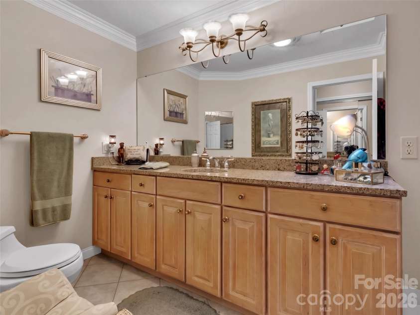 391 Grand Vista Drive, Sylva, NC 28779.  MLS# CAR4420900, YatesRealty ID 50190. 