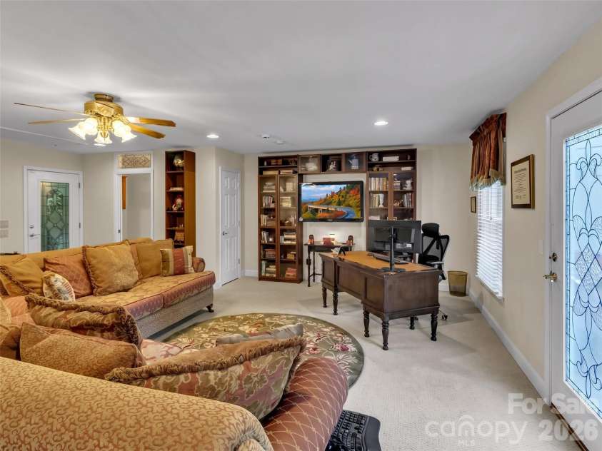 391 Grand Vista Drive, Sylva, NC 28779.  MLS# CAR4420900, YatesRealty ID 50190. 