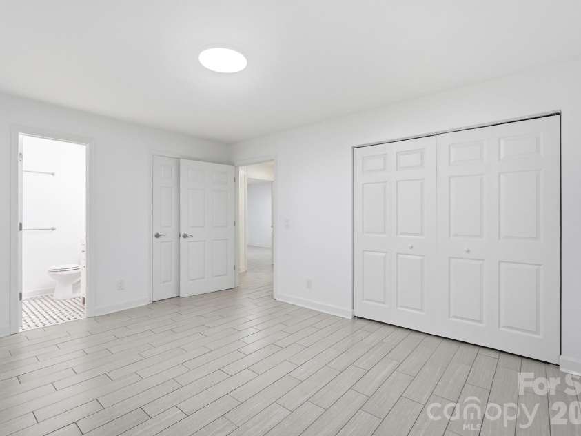 319 Settlement Drive, Midland, NC 28107.  MLS# CAR4418684, YatesRealty ID 50192. 