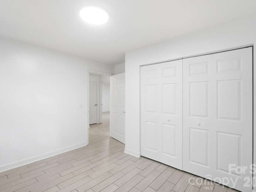 319 Settlement Drive, Midland, NC 28107.  MLS# CAR4418684, YatesRealty ID 50192. 