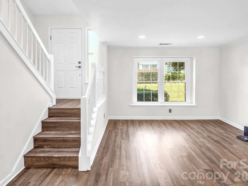 8228 Legare Court, Charlotte, NC 28210.  MLS# CAR4418862, YatesRealty ID 50198. 