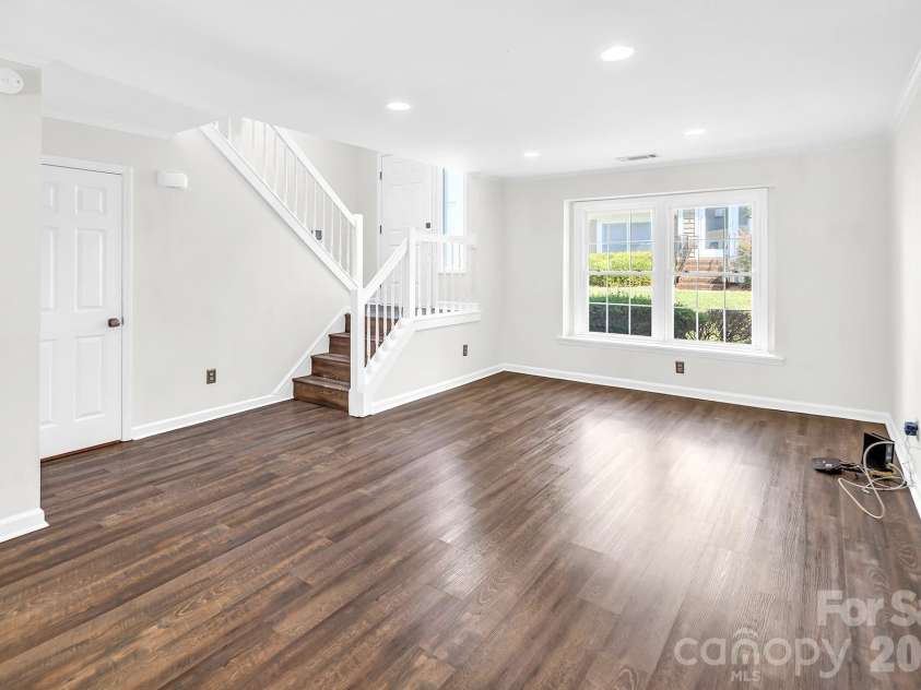 8228 Legare Court, Charlotte, NC 28210.  MLS# CAR4418862, YatesRealty ID 50198. 