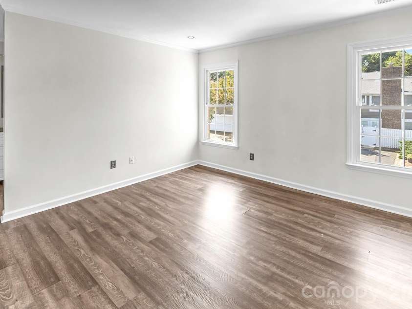8228 Legare Court, Charlotte, NC 28210.  MLS# CAR4418862, YatesRealty ID 50198. 