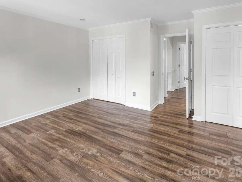 8228 Legare Court, Charlotte, NC 28210.  MLS# CAR4418862, YatesRealty ID 50198. 