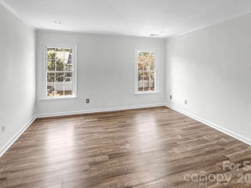 8228 Legare Court, Charlotte, NC 28210.  MLS# CAR4418862, YatesRealty ID 50198. 