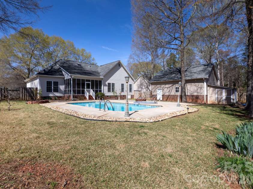 1525 Garrett Landen Drive, Clover, SC 29710.  MLS# CAR4357424, YatesRealty ID 5020. 