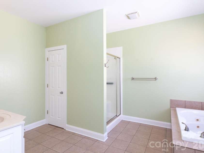 1525 Garrett Landen Drive, Clover, SC 29710.  MLS# CAR4357424, YatesRealty ID 5020. Primary