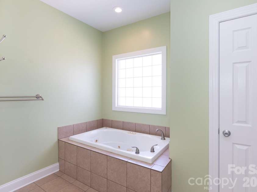 1525 Garrett Landen Drive, Clover, SC 29710.  MLS# CAR4357424, YatesRealty ID 5020. Primary