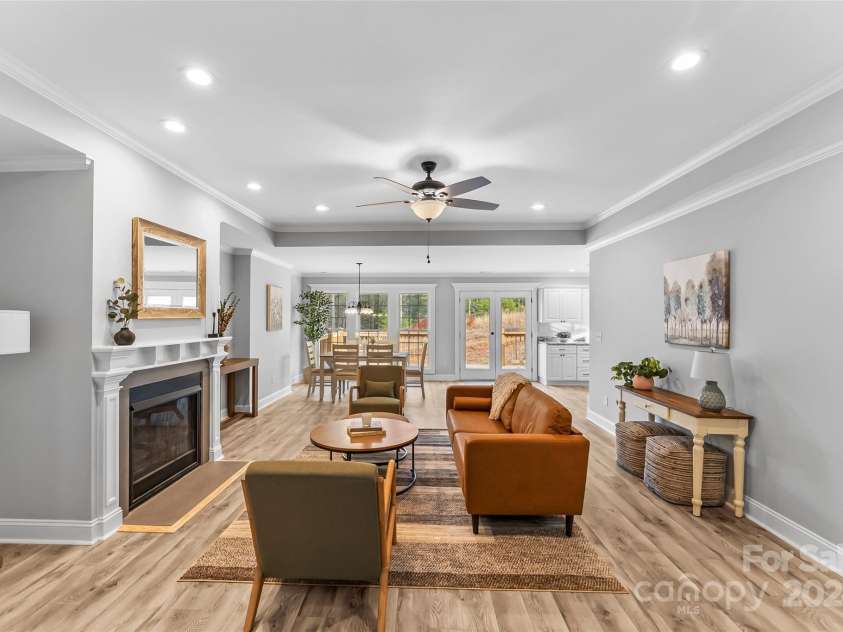 792 Harris Avenue, Valdese, NC 28690.  MLS# CAR4209962, YatesRealty ID 5020. 