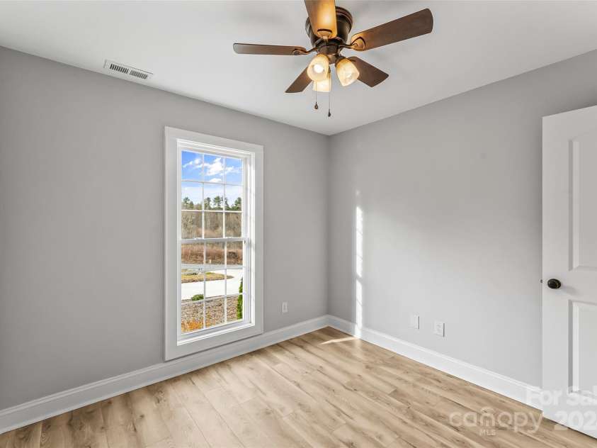 792 Harris Avenue, Valdese, NC 28690.  MLS# CAR4209962, YatesRealty ID 5020. 