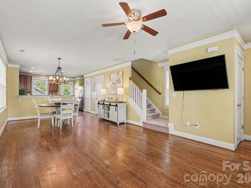13913 Helen Benson Boulevard, Davidson, NC 28036.  MLS# CAR4418456, YatesRealty ID 50201. Open Living/Dining/Kitchen area