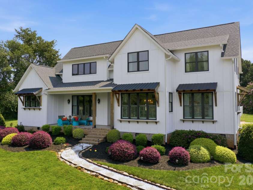 116 Burley Drive, Mooresville, NC 28115.  MLS# CAR4402820, YatesRealty ID 50204. 