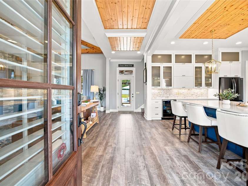 116 Burley Drive, Mooresville, NC 28115.  MLS# CAR4402820, YatesRealty ID 50204. Front entrance