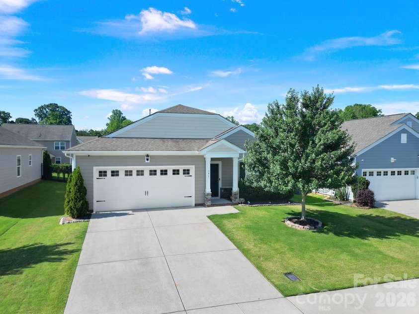 191 Willow Valley Drive, Mooresville, NC 28115.  MLS# CAR4396479, YatesRealty ID 50205. 