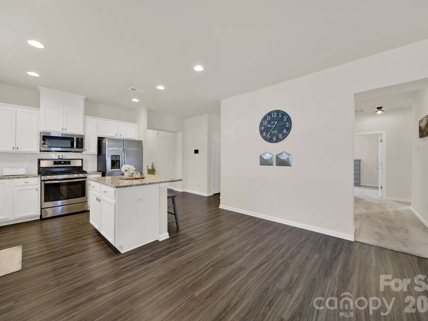 191 Willow Valley Drive, Mooresville, NC 28115.  MLS# CAR4396479, YatesRealty ID 50205. 