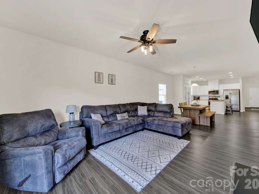 191 Willow Valley Drive, Mooresville, NC 28115.  MLS# CAR4396479, YatesRealty ID 50205. 