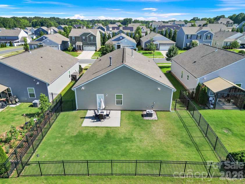 191 Willow Valley Drive, Mooresville, NC 28115.  MLS# CAR4396479, YatesRealty ID 50205. 