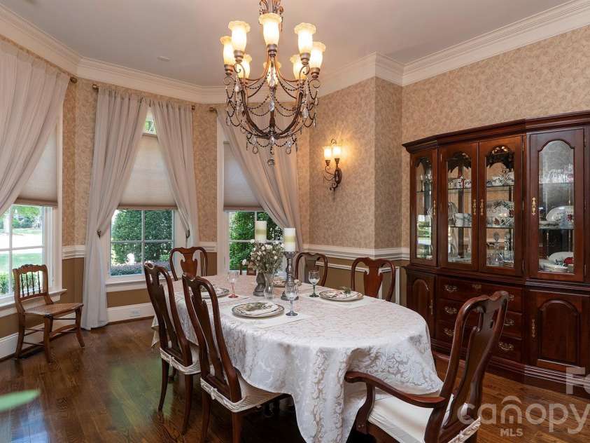 7786 Chapel Creek Drive, Denver, NC 28037.  MLS# CAR4407968, YatesRealty ID 50207. Formal dining room with bay window...