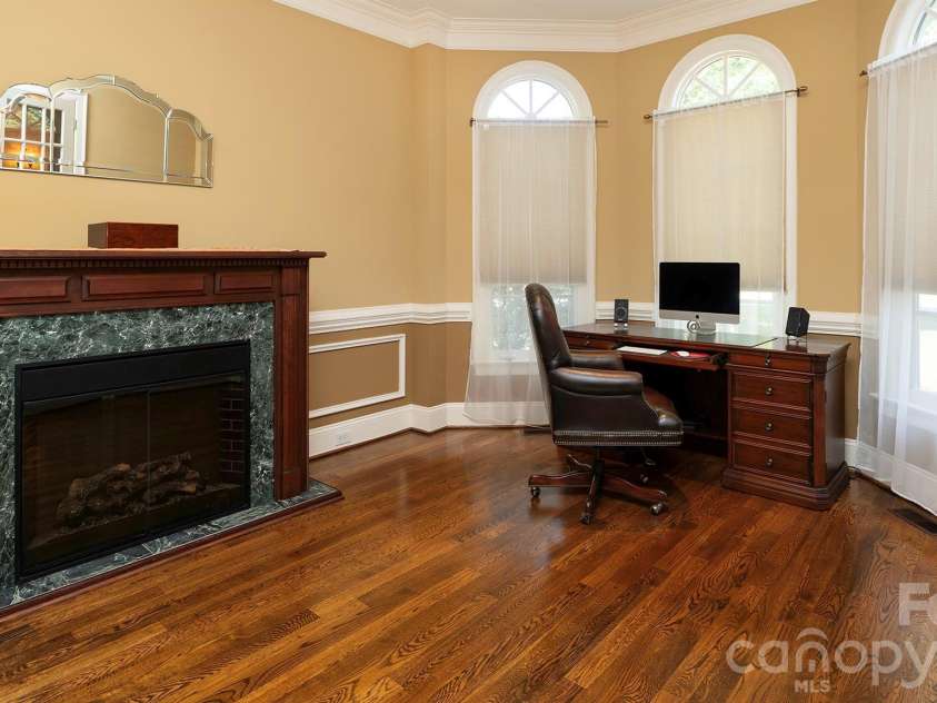 7786 Chapel Creek Drive, Denver, NC 28037.  MLS# CAR4407968, YatesRealty ID 50207. Office...