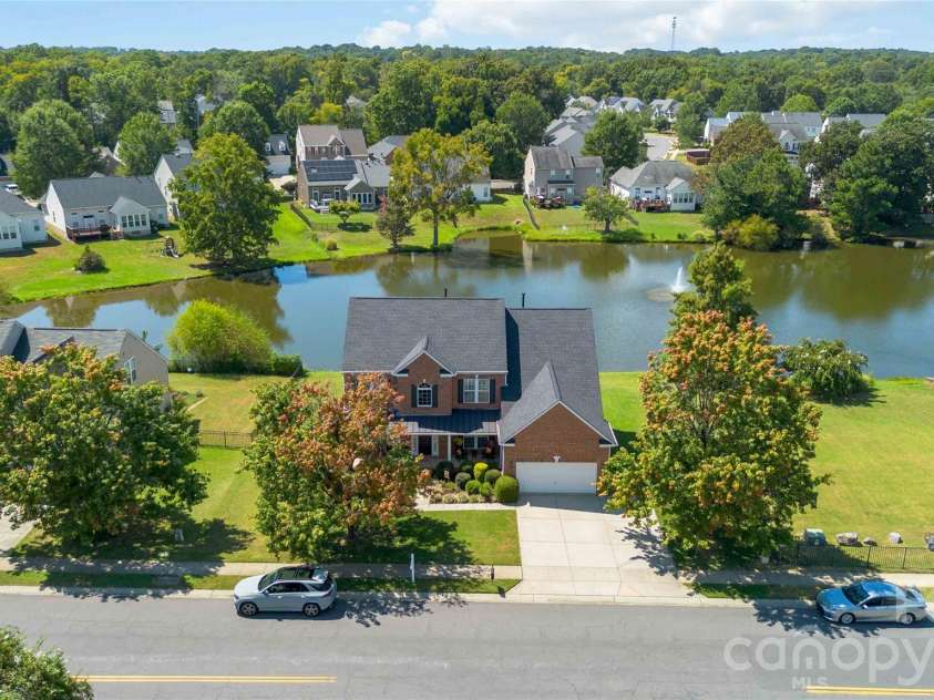 12702 Winget Road, Charlotte, NC 28278.  MLS# CAR4417523, YatesRealty ID 50213. 