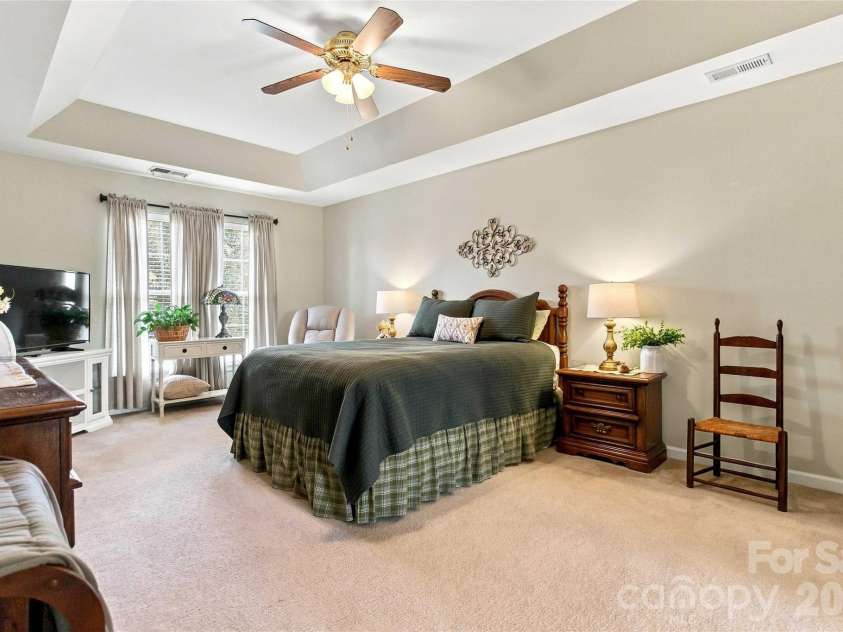 12702 Winget Road, Charlotte, NC 28278.  MLS# CAR4417523, YatesRealty ID 50213. 