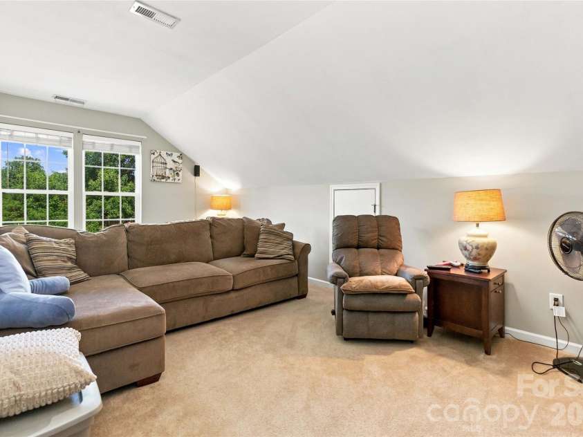 12702 Winget Road, Charlotte, NC 28278.  MLS# CAR4417523, YatesRealty ID 50213. 