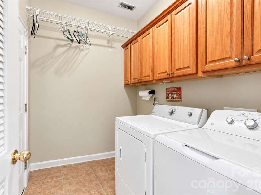12702 Winget Road, Charlotte, NC 28278.  MLS# CAR4417523, YatesRealty ID 50213. 