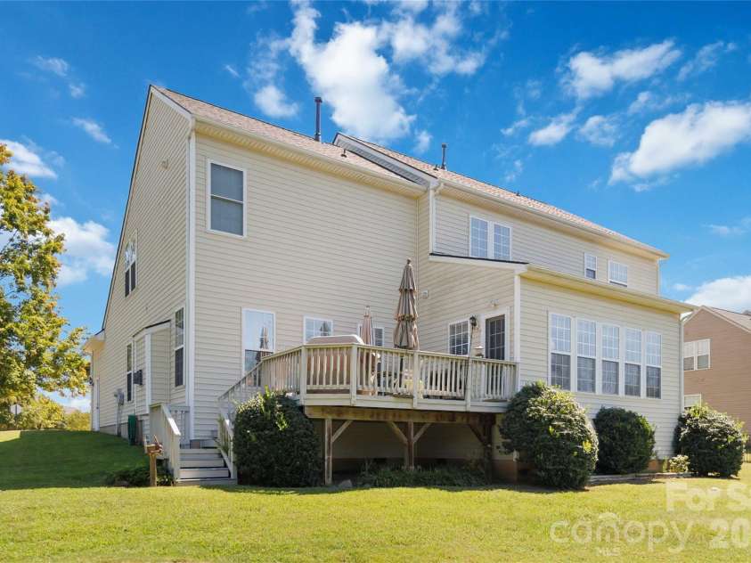 12702 Winget Road, Charlotte, NC 28278.  MLS# CAR4417523, YatesRealty ID 50213. 