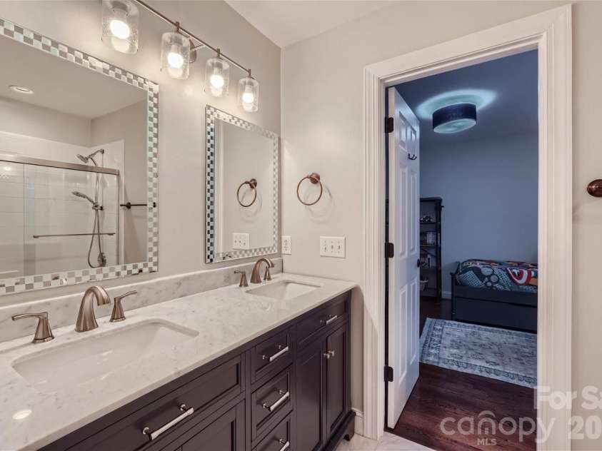 9710 Cockerham Lane, Huntersville, NC 28078.  MLS# CAR4412754, YatesRealty ID 50214. 