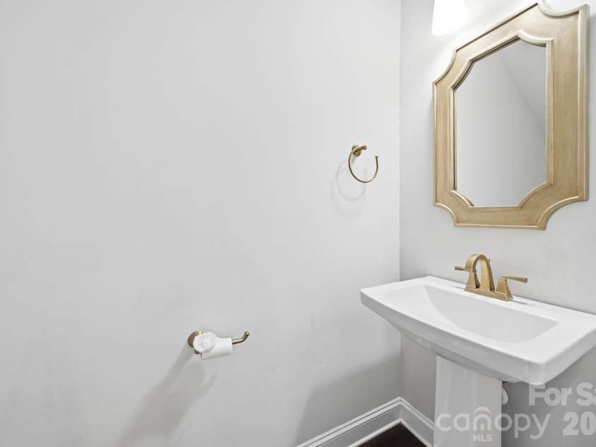 10112 Claire Vista Drive, Charlotte, NC 28277.  MLS# CAR4416513, YatesRealty ID 50215. 
