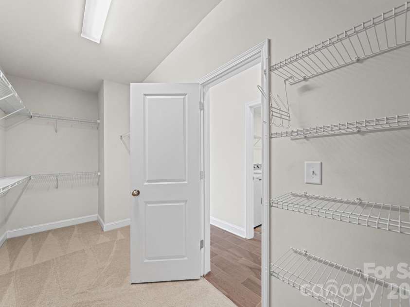 10112 Claire Vista Drive, Charlotte, NC 28277.  MLS# CAR4416513, YatesRealty ID 50215. 