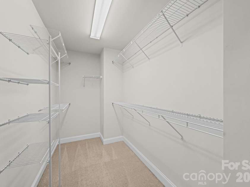 10112 Claire Vista Drive, Charlotte, NC 28277.  MLS# CAR4416513, YatesRealty ID 50215. 