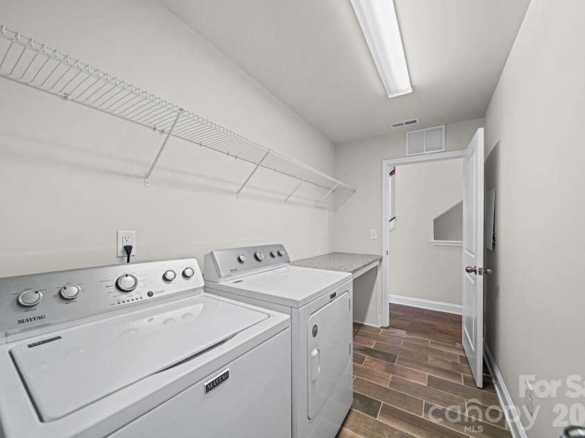 10112 Claire Vista Drive, Charlotte, NC 28277.  MLS# CAR4416513, YatesRealty ID 50215. 