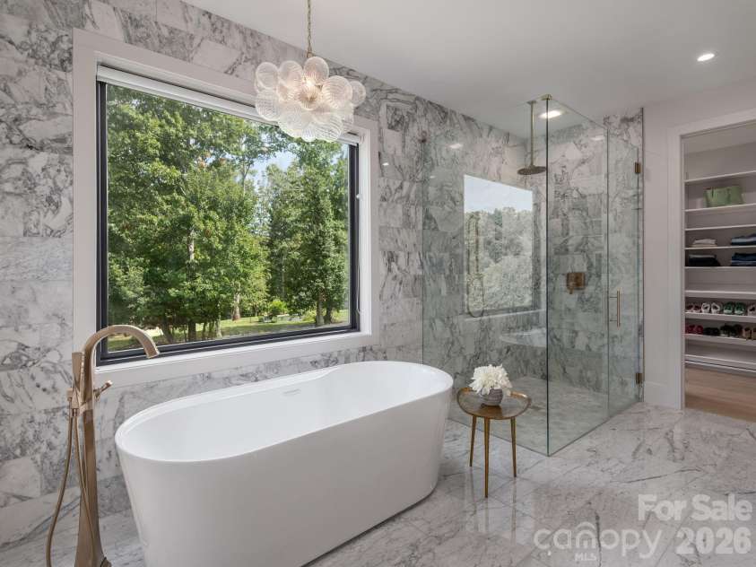 38 Thistle Lane, Fletcher, NC 28732.  MLS# CAR4414050, YatesRealty ID 50217. 