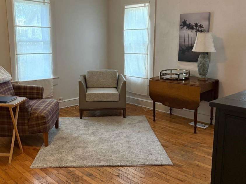 612 24th Street, Hickory, NC 28602.  MLS# CAR4422503, YatesRealty ID 50219. 
