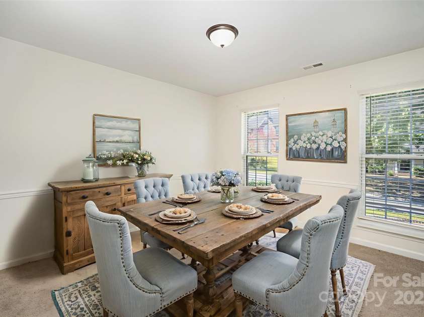 9146 Austin Ridge Lane, Charlotte, NC 28214.  MLS# CAR4297470, YatesRealty ID 5022. Dining Room *Virtually Staged*