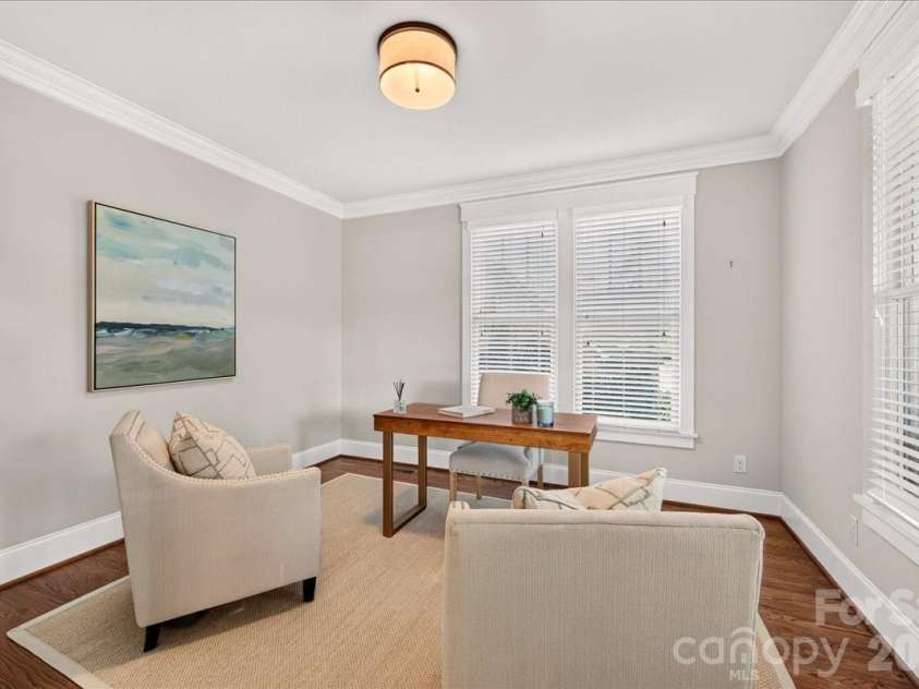2133 Chatham Avenue, Charlotte, NC 28205.  MLS# CAR4420718, YatesRealty ID 50221. 