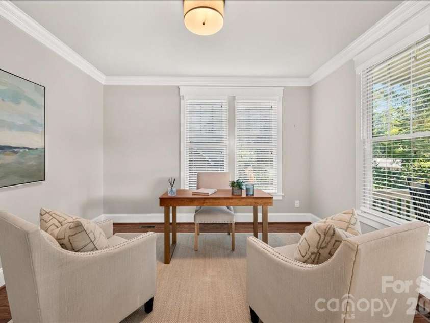 2133 Chatham Avenue, Charlotte, NC 28205.  MLS# CAR4420718, YatesRealty ID 50221. 