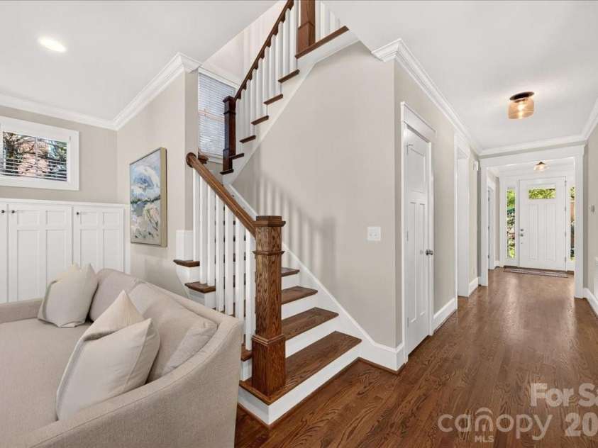 2133 Chatham Avenue, Charlotte, NC 28205.  MLS# CAR4420718, YatesRealty ID 50221. 