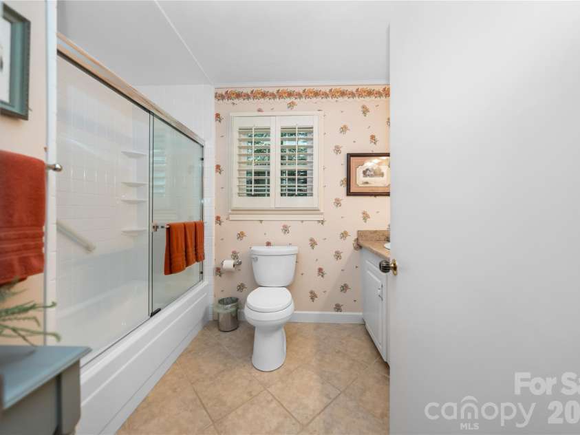 113 Riverside Estate Road, Brevard, NC 28712.  MLS# CAR4420795, YatesRealty ID 50222. 