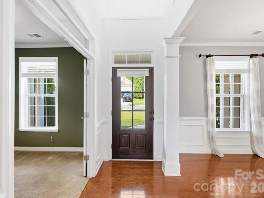 5080 Gladiola Way, Tega Cay, SC 29708.  MLS# CAR4422660, YatesRealty ID 50223. 
