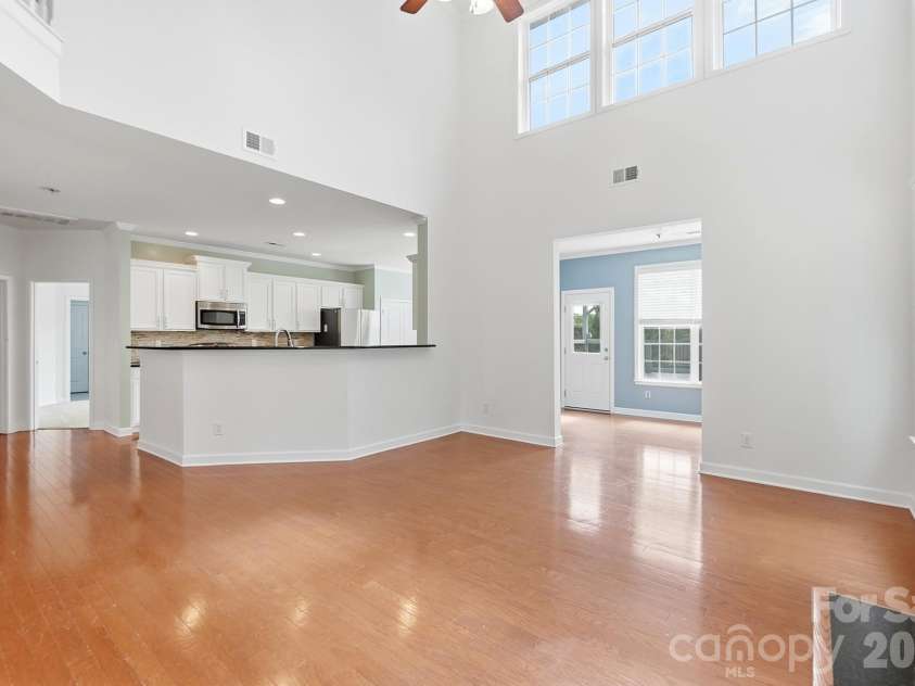 5080 Gladiola Way, Tega Cay, SC 29708.  MLS# CAR4422660, YatesRealty ID 50223. 