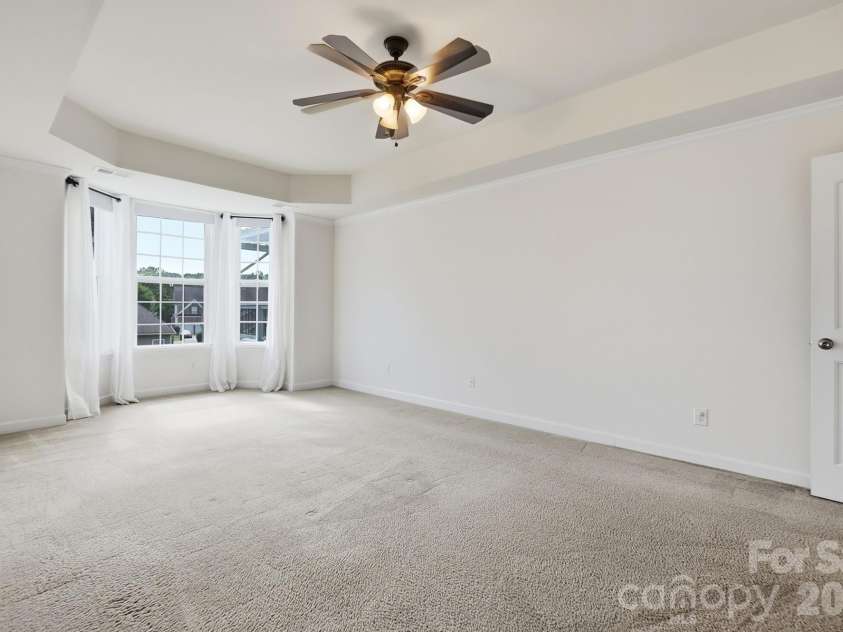 5080 Gladiola Way, Tega Cay, SC 29708.  MLS# CAR4422660, YatesRealty ID 50223. 