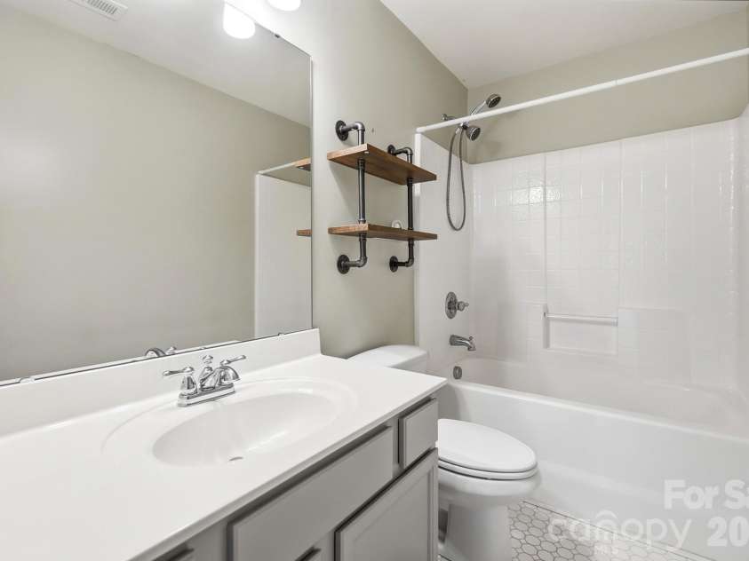 5080 Gladiola Way, Tega Cay, SC 29708.  MLS# CAR4422660, YatesRealty ID 50223. 