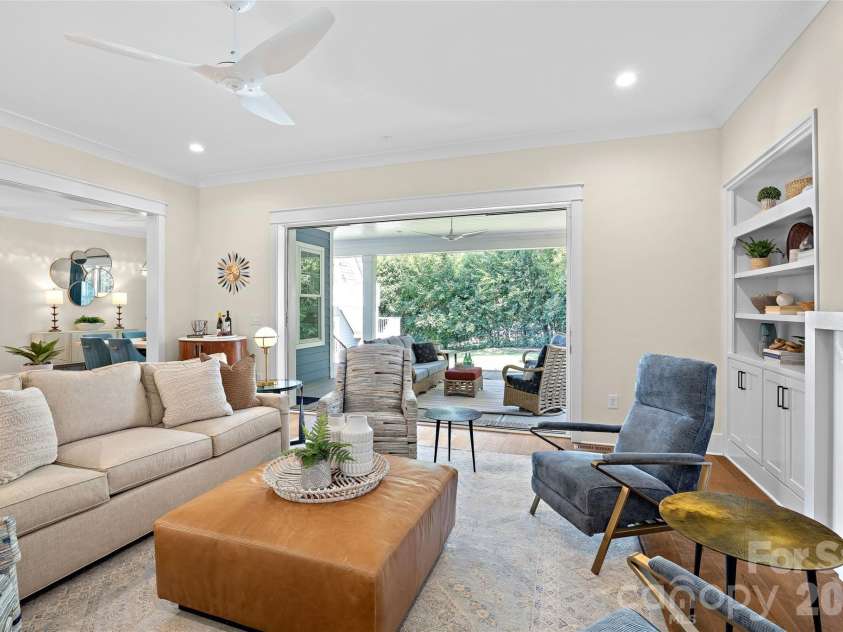 2511 Tower Court, Charlotte, NC 28209.  MLS# CAR4415814, YatesRealty ID 50224. 