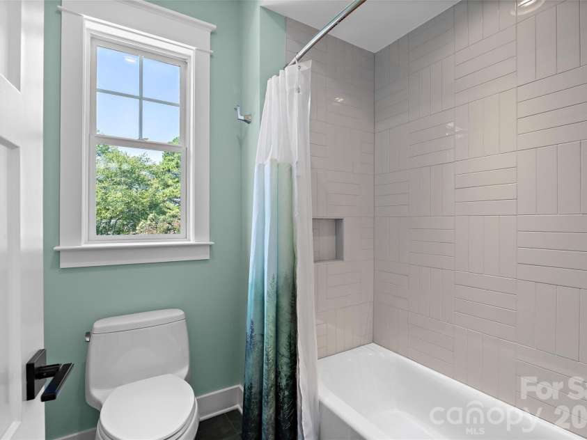 2511 Tower Court, Charlotte, NC 28209.  MLS# CAR4415814, YatesRealty ID 50224. 