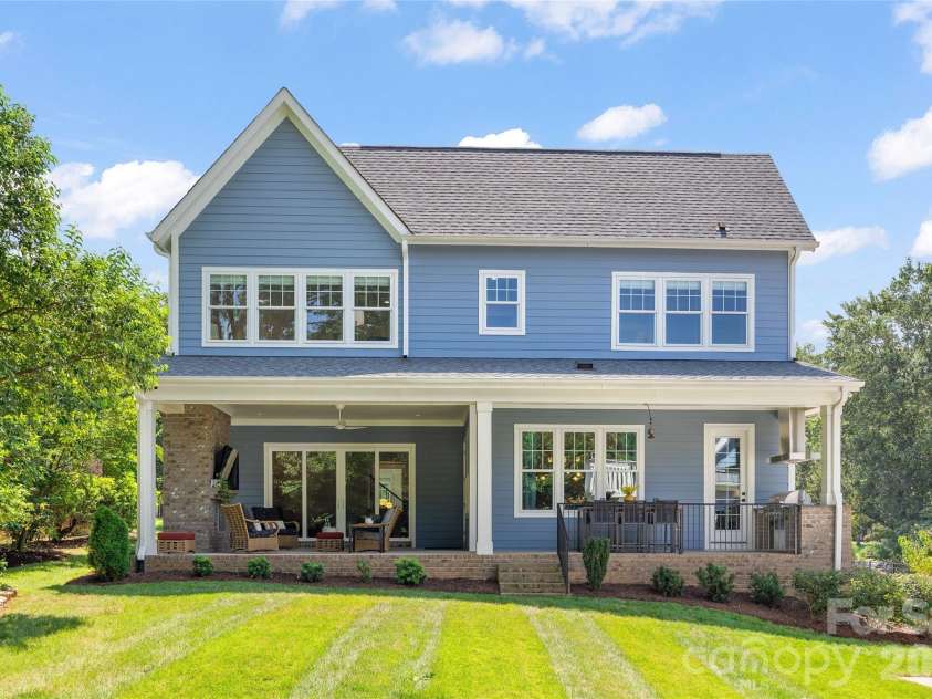 2511 Tower Court, Charlotte, NC 28209.  MLS# CAR4415814, YatesRealty ID 50224. 