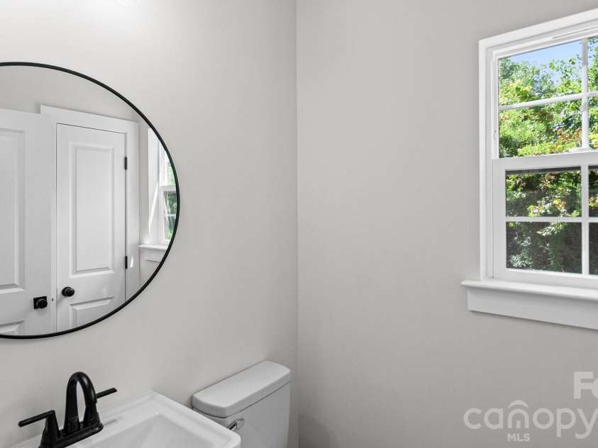 2519 Boulder Lane, Charlotte, NC 28269.  MLS# CAR4422720, YatesRealty ID 50225. 