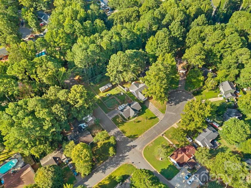 7120 Chattanooga Lane, Mint Hill, NC 28227.  MLS# CAR4422674, YatesRealty ID 50226. 